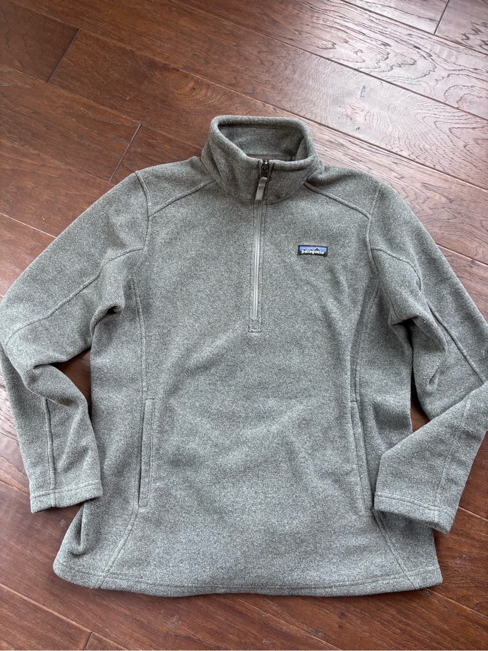 Patagonia Women's Gray 1/4 Zip Fleece Pullover Large
